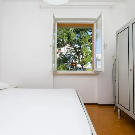 M121 - Marcelli, Trilocale Con Terrazzo A 200mt Dal Mare * Marcelli